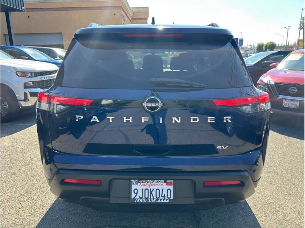 Used 2022 Nissan Pathfinder SV SUV
