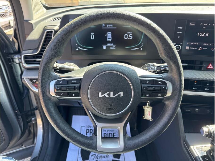 2025 Kia Sportage LX - Photo 27