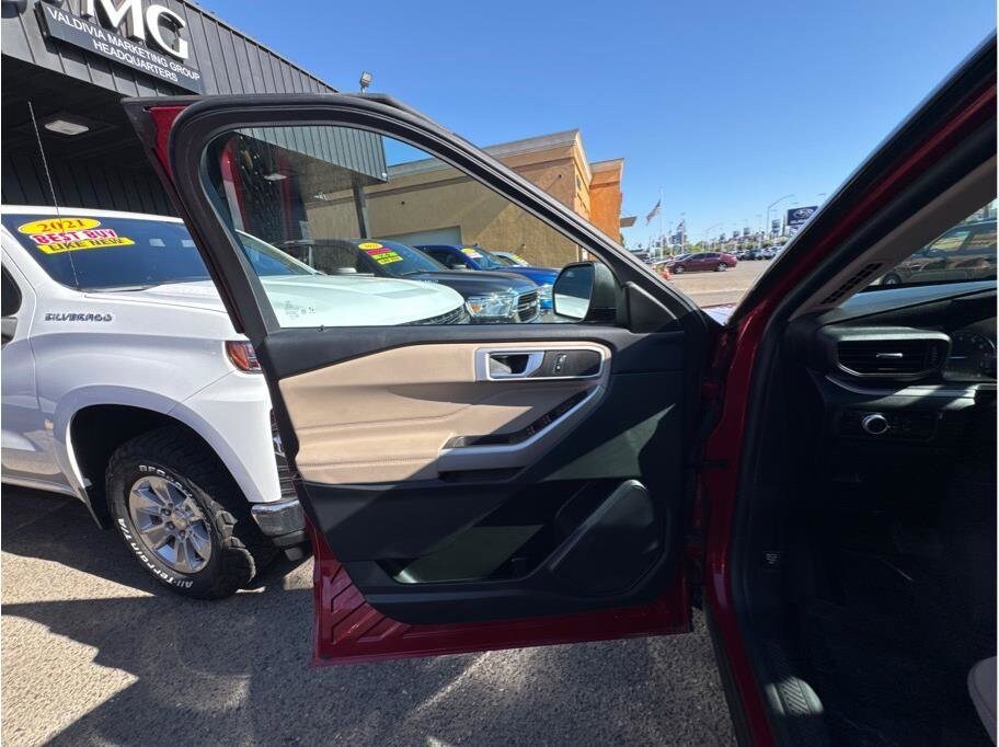 2023 Ford Explorer XLT - Photo 20