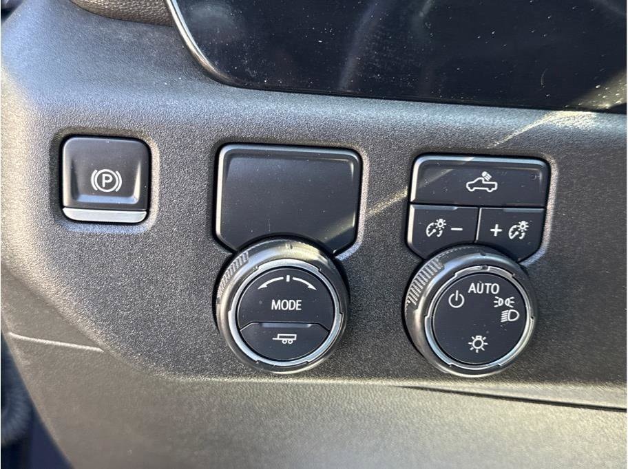 2022 Chevrolet Silverado 1500 LT - Photo 26