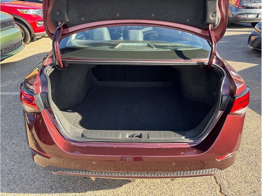 2025 Nissan Sentra SV - Photo 14
