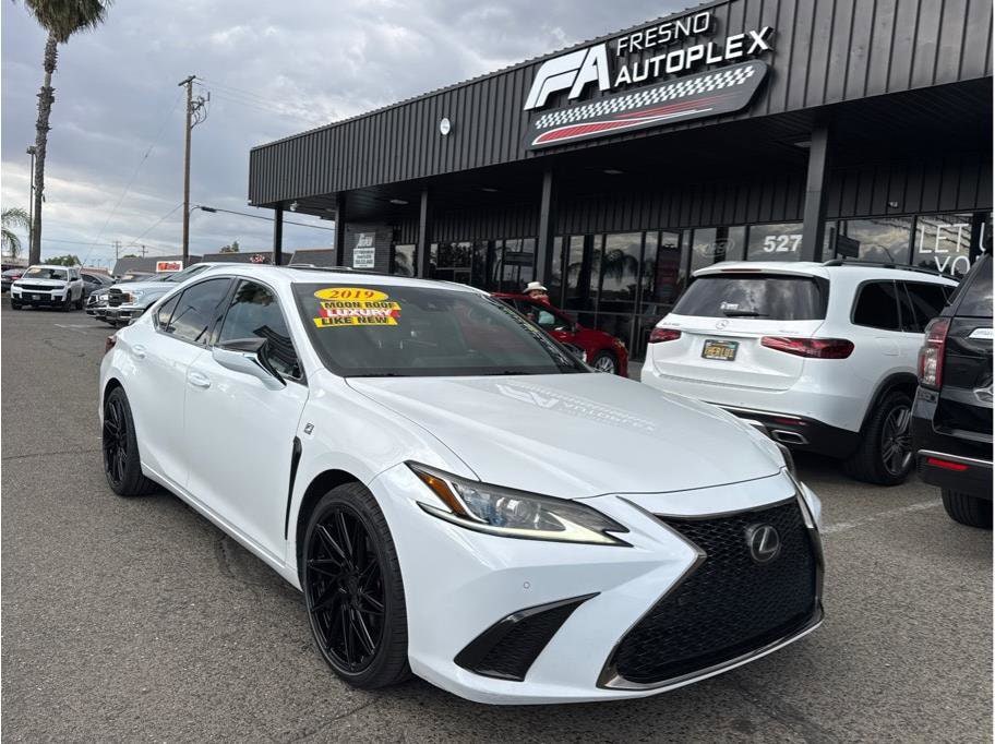 2019 Lexus ES 350 350 F SPORT's photo