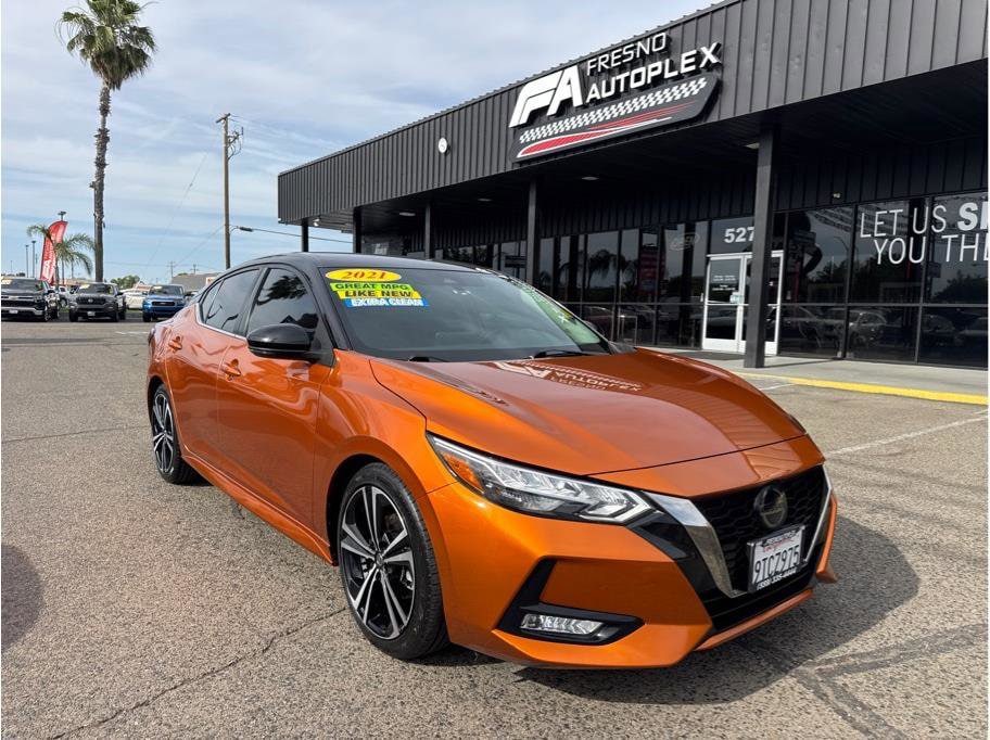 2021 Nissan Sentra SR CVT's photo