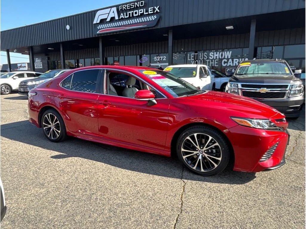 Used 2019 Toyota Camry Sedan