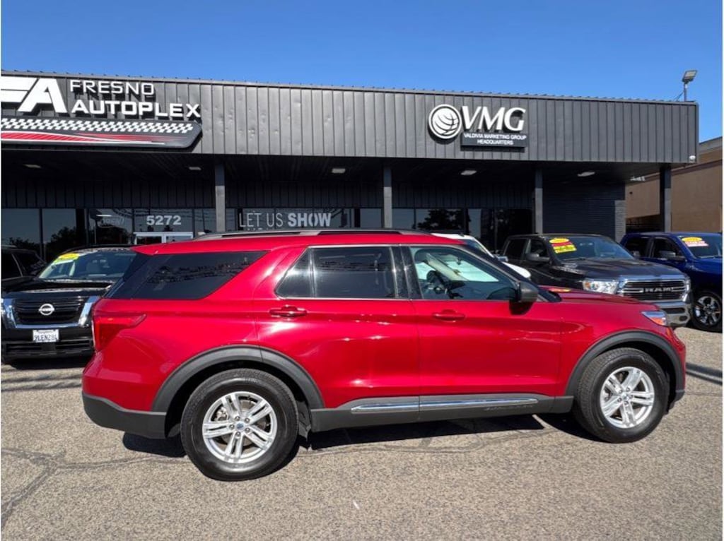 Used 2023 Ford Explorer XLT SUV