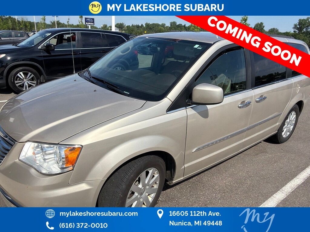 Used 2015 Chrysler Town & Country Touring Van