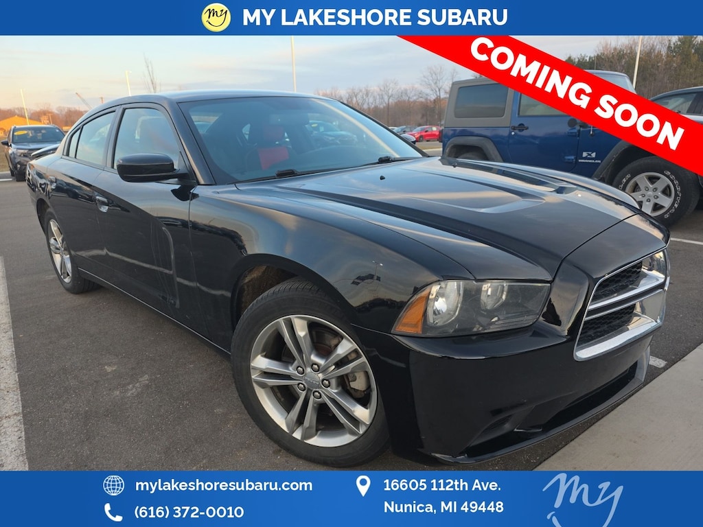 Used 2013 Dodge Charger SE Sedan