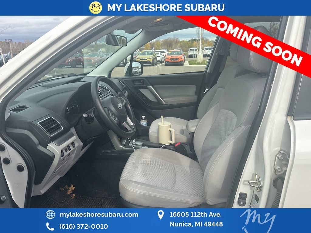 2017 Subaru Forester 2.5i Premium photo 2