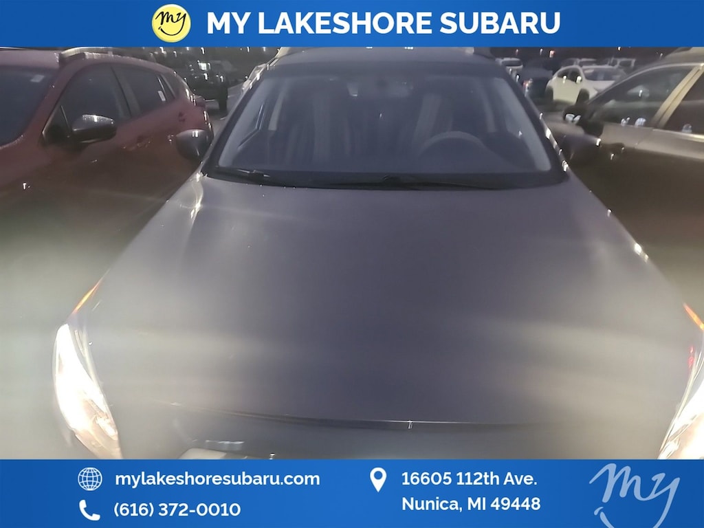 2017 Subaru Outback 2.5i Premium photo 2