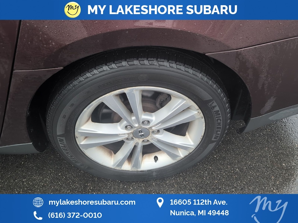 2012 Lincoln MKS Base photo 4