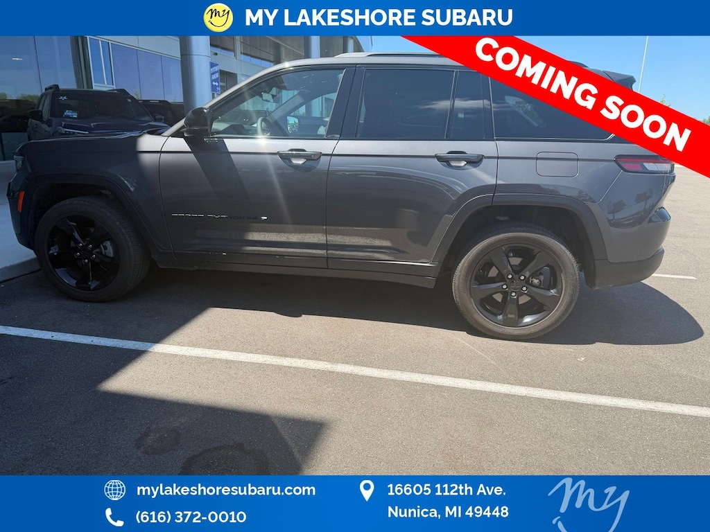 Used 2025 Jeep Grand Cherokee Laredo SUV