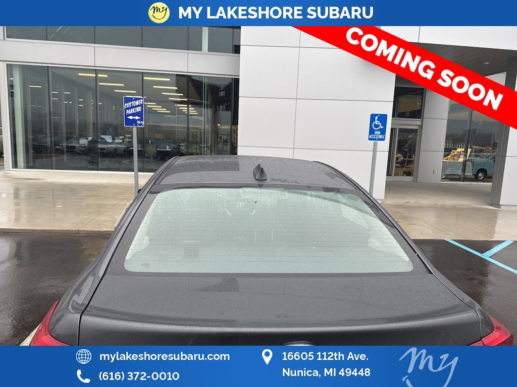 2018 Subaru Impreza 2.0i Premium photo 2