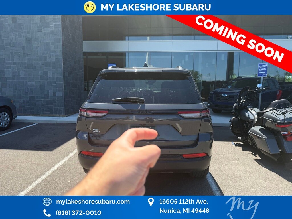 Used 2025 Jeep Grand Cherokee Laredo SUV