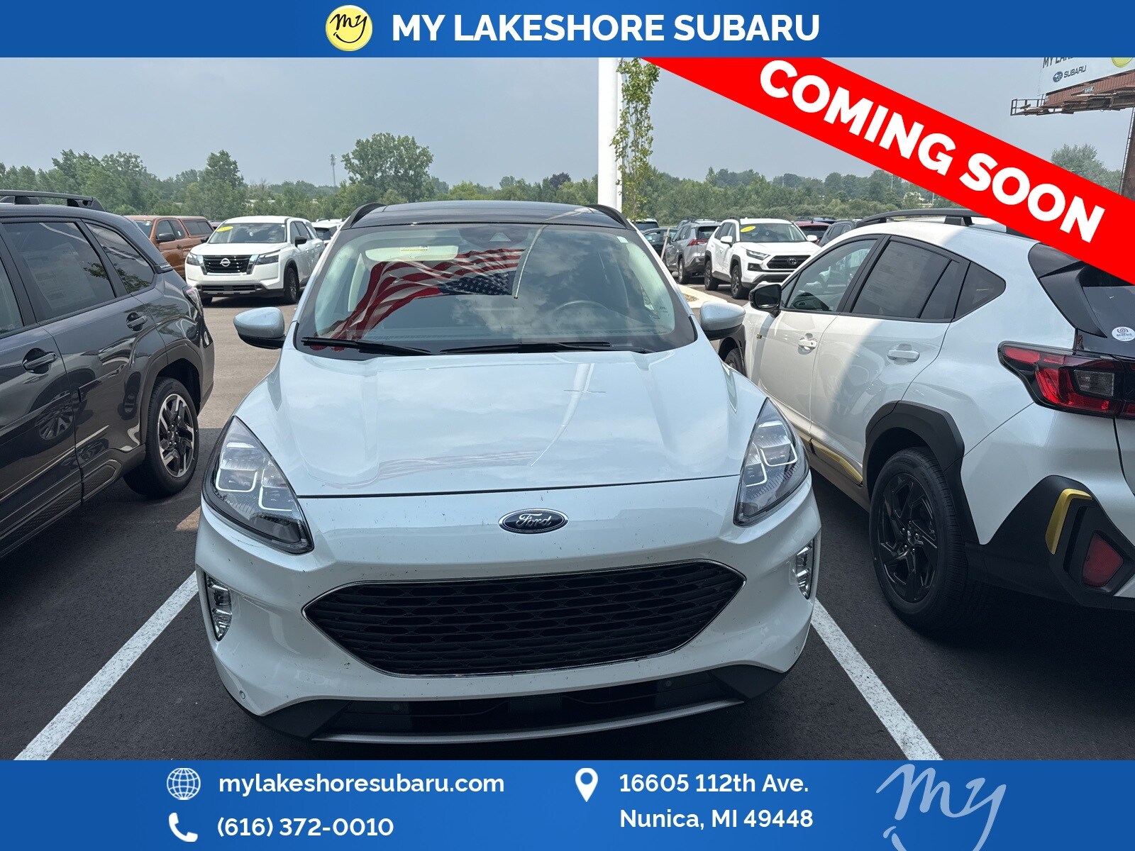 2022 Ford Escape Titanium photo 2