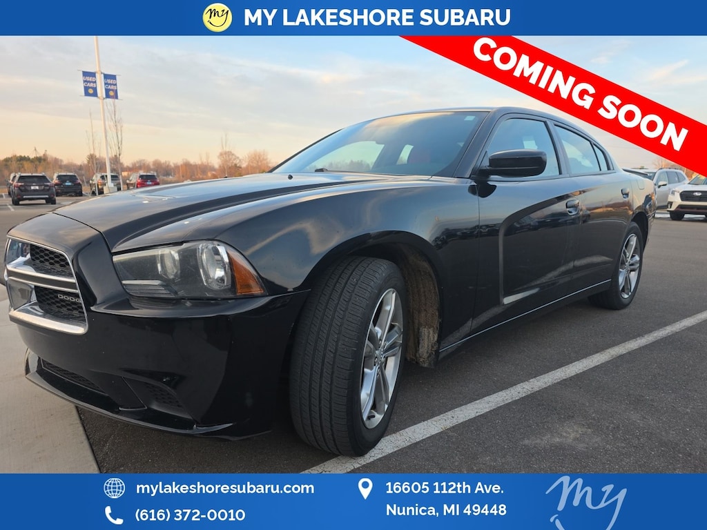 Used 2013 Dodge Charger SE Sedan