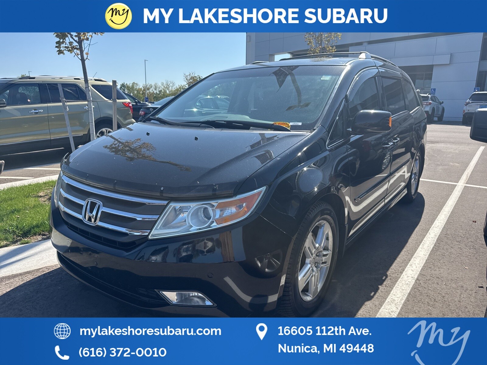 2012 Honda Odyssey Touring photo 3