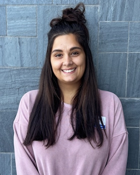 Staff member Carlee Clover from ID_0ae815ec814c