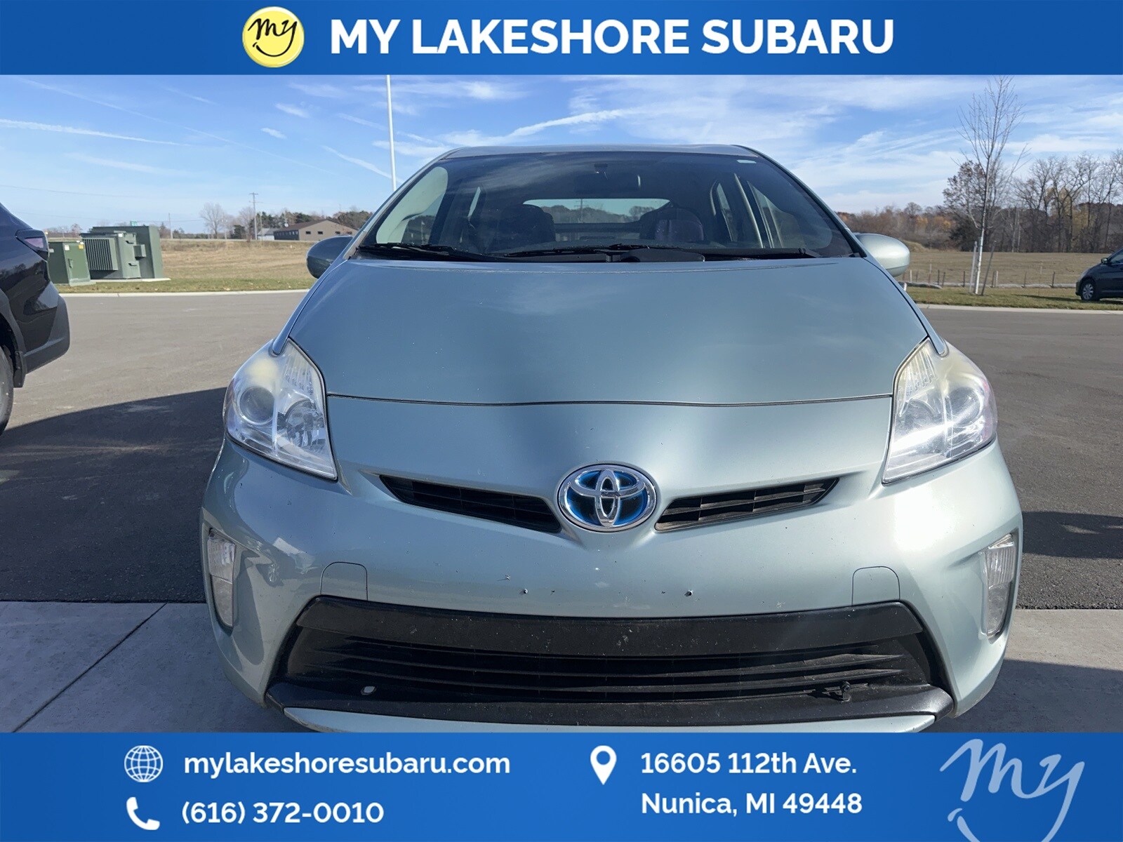 2013 Toyota Prius Two photo 2