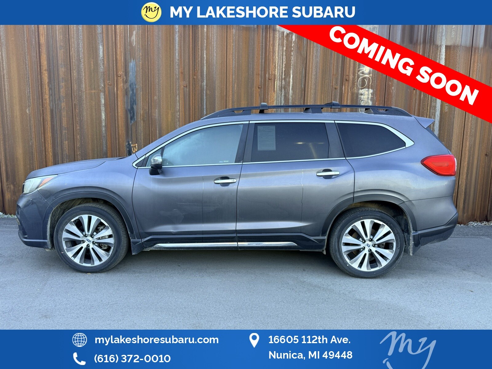 2022 Subaru Ascent Touring photo 2