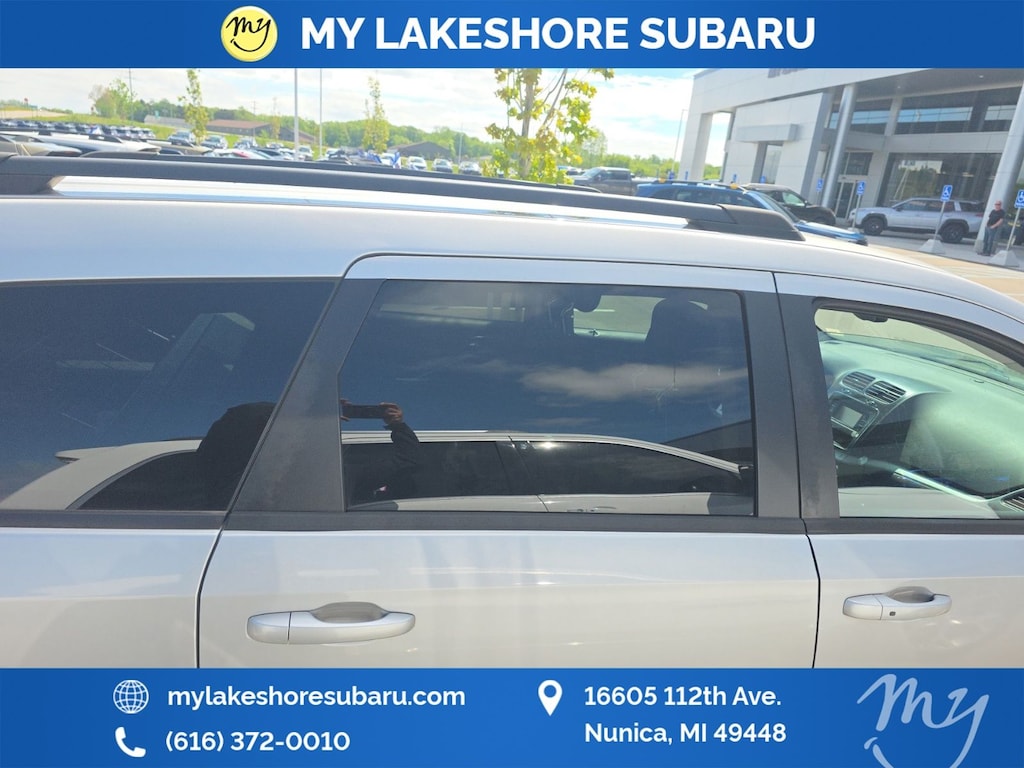Used 2012 Dodge Journey SXT SUV