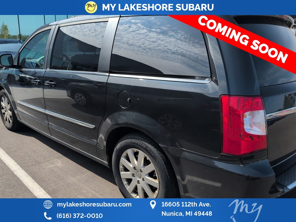 Used 2013 Chrysler Town & Country Touring Van LWB Passenger Van