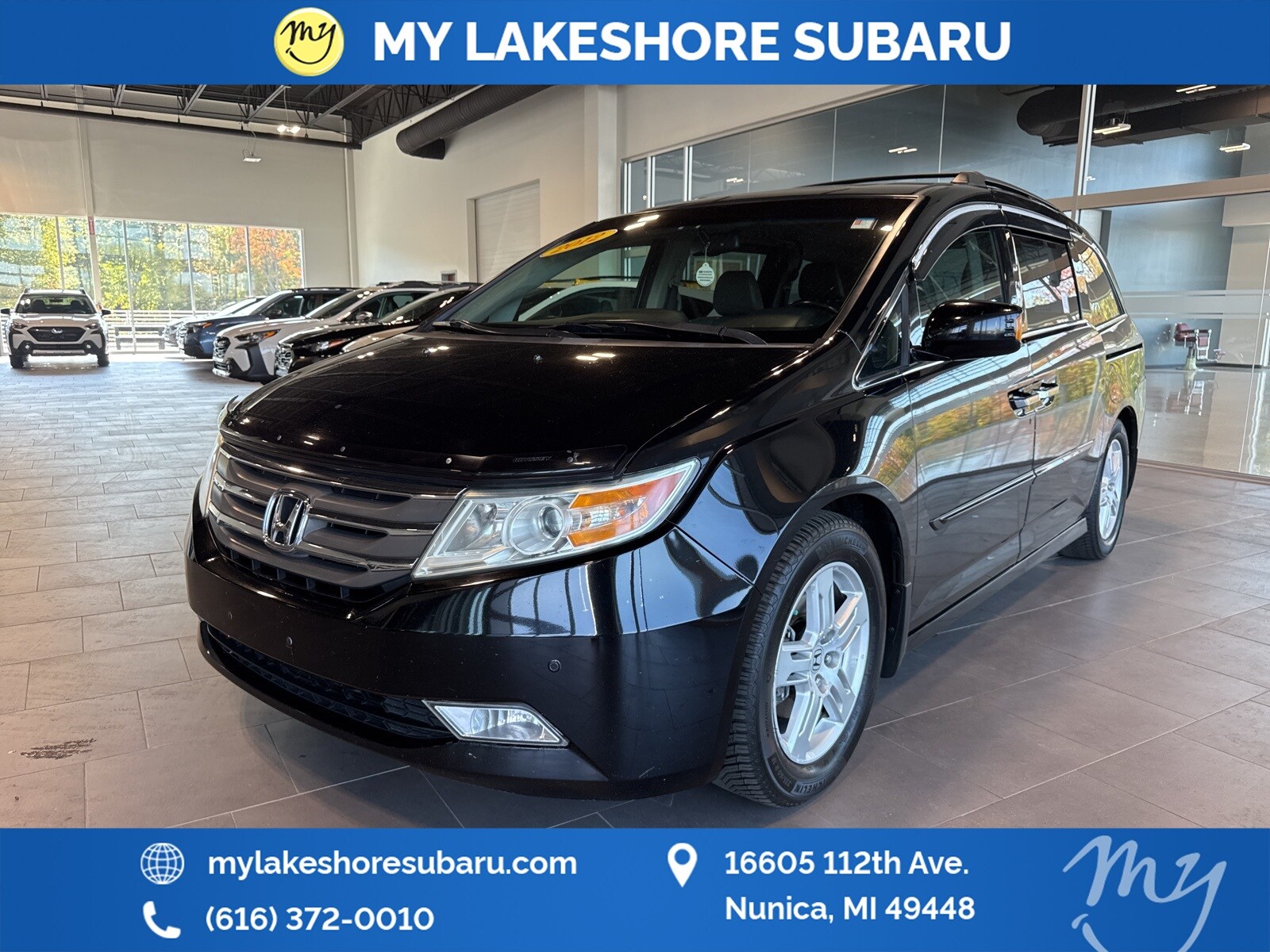2012 Honda Odyssey Touring photo 3