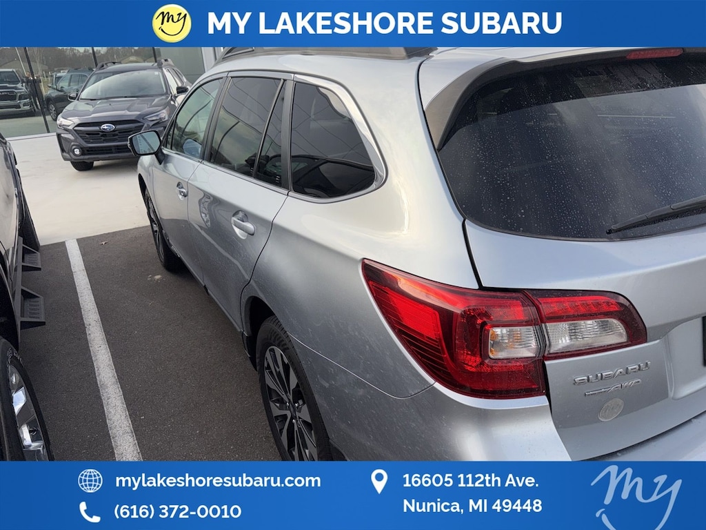 2016 Subaru Outback 2.5i Limited photo 4