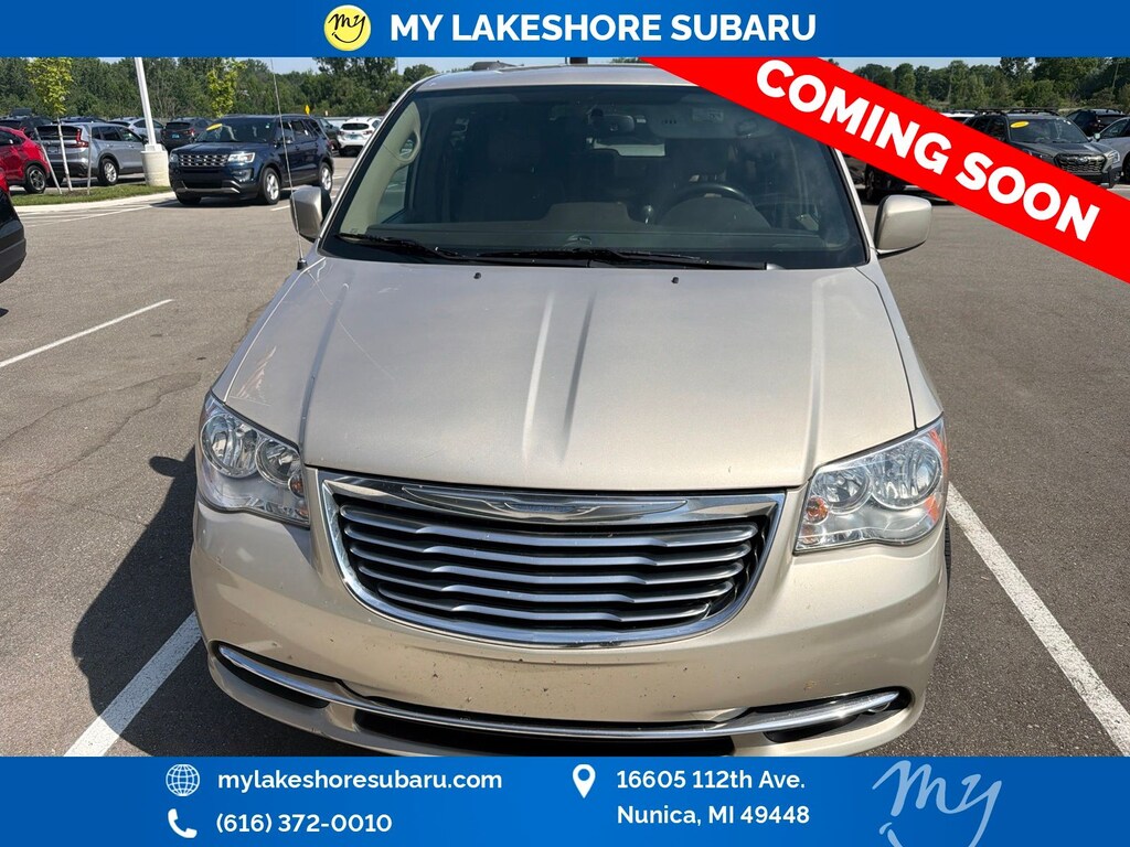 Used 2015 Chrysler Town & Country Touring Van