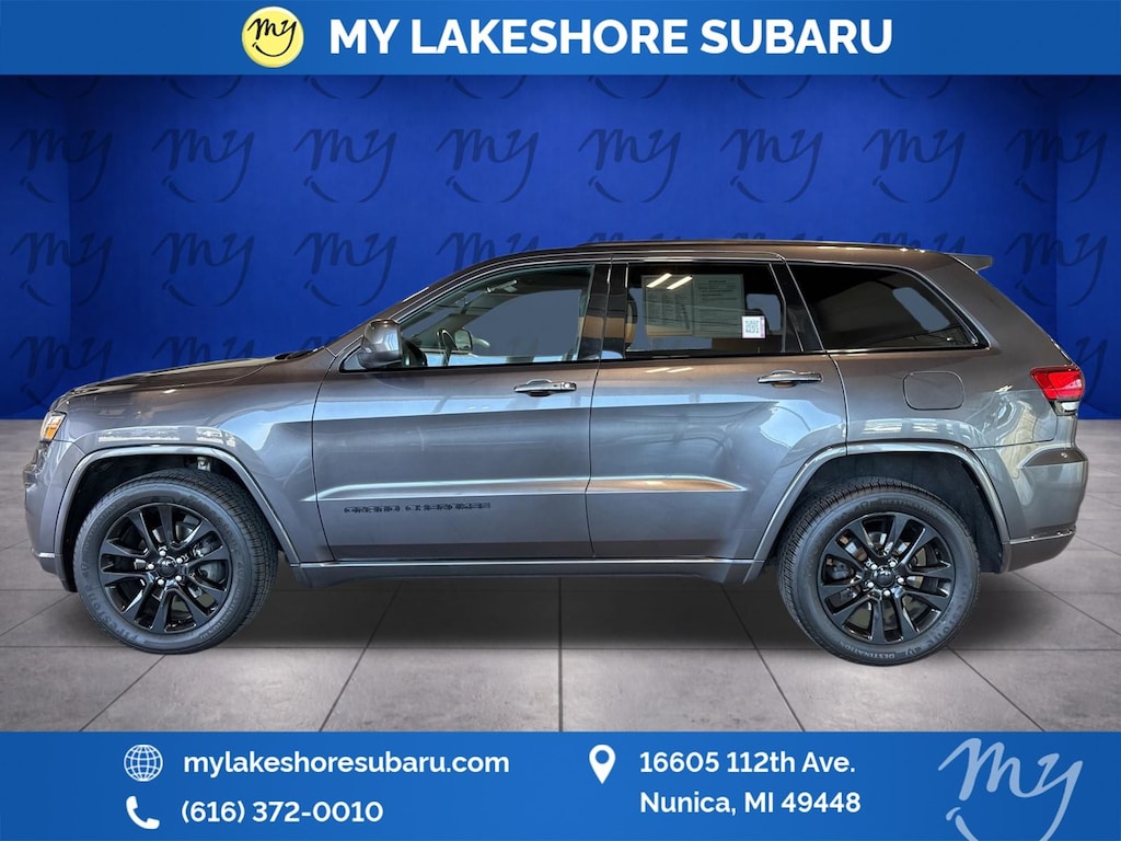 Used 2019 Jeep Grand Cherokee Laredo SUV