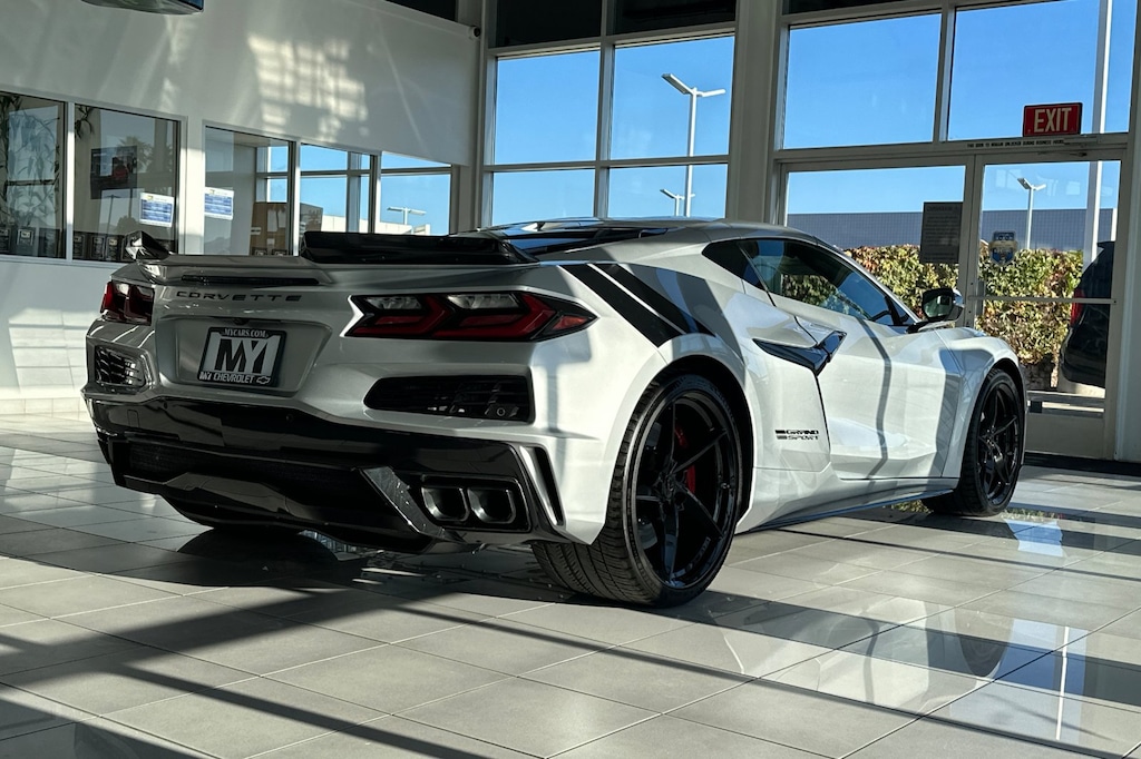 New 2027 Chevrolet Corvette Grand Sport w/2LT Coupe