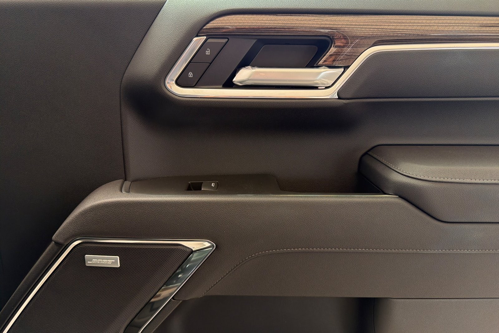 2026 Chevrolet Silverado 1500 Custom - Photo 18
