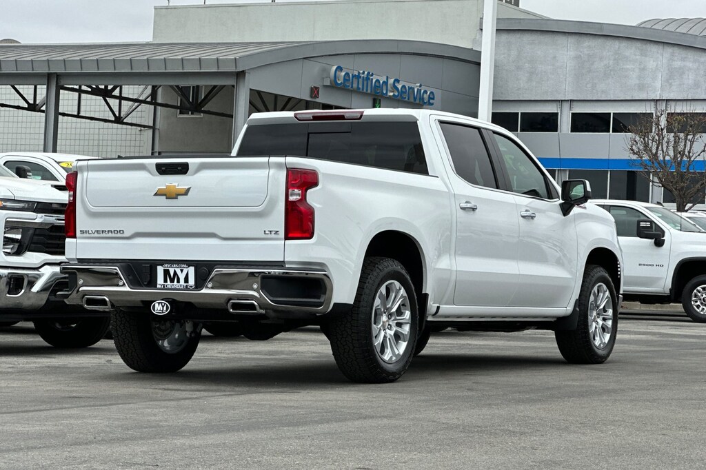 New 2026 Chevrolet Silverado 1500 LTZ Truck Crew Cab