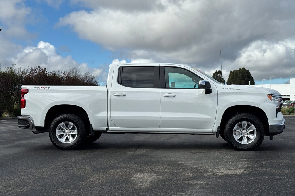 New 2026 Chevrolet Silverado 1500 LT w/1LT Truck Crew Cab