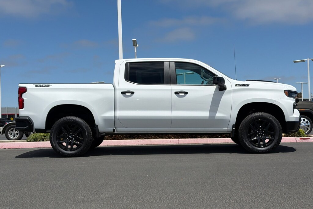 New 2026 Chevrolet Silverado 1500 LT w/1LT Truck Crew Cab