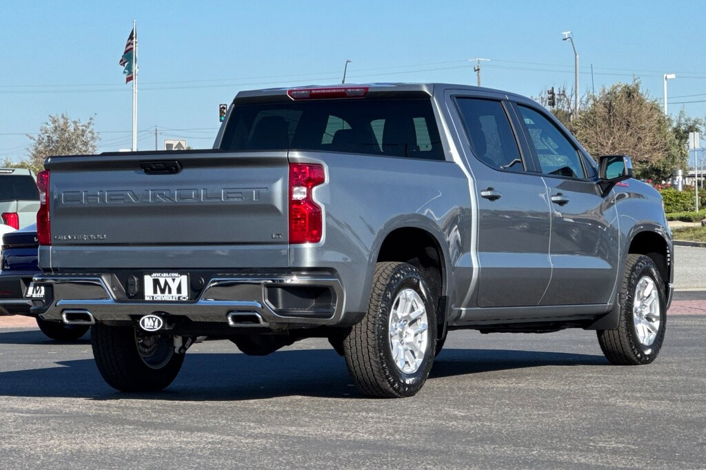 New 2026 Chevrolet Silverado 1500 LT w/1LT Truck Crew Cab