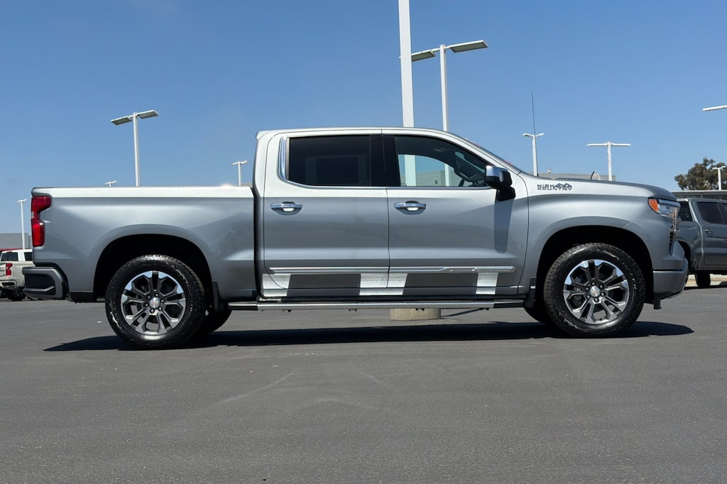 New 2026 Chevrolet Silverado 1500 High Country Truck Crew Cab