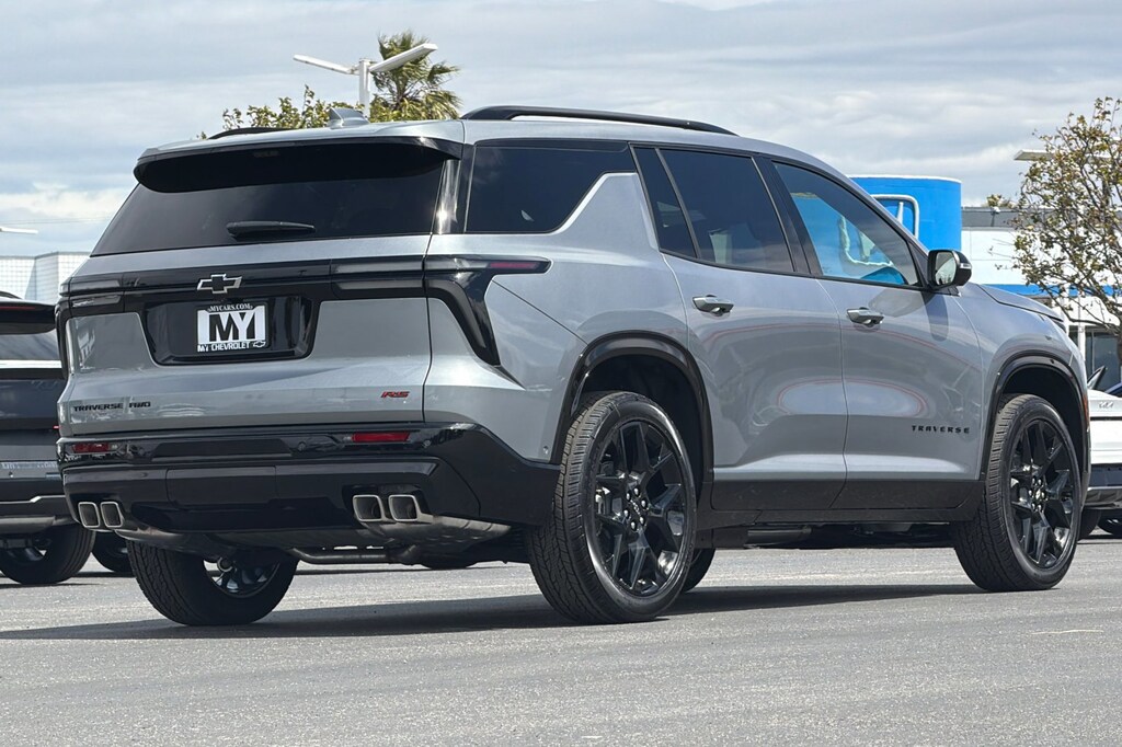 New 2026 Chevrolet Traverse RS SUV
