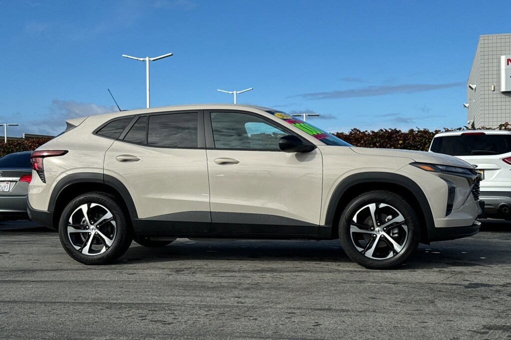 New 2026 Chevrolet Trax 1RS SUV