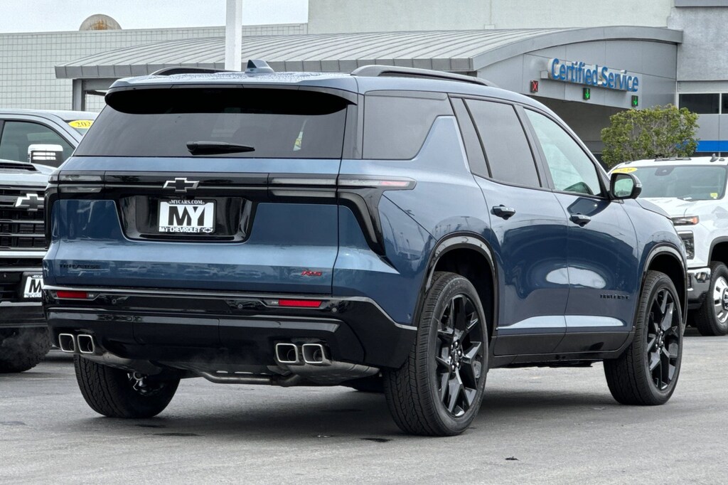 New 2026 Chevrolet Traverse RS SUV