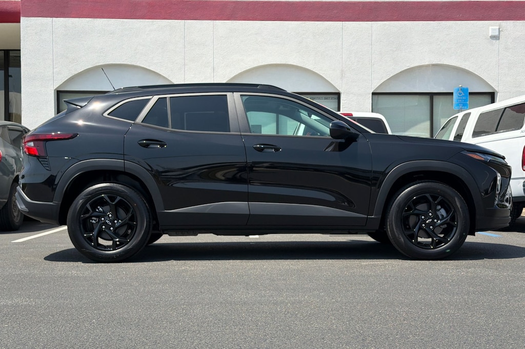 New 2026 Chevrolet Trax LT SUV