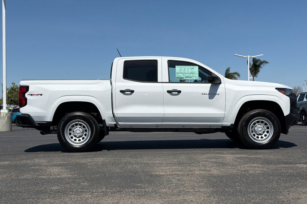 New 2026 Chevrolet Colorado WT Truck Crew Cab