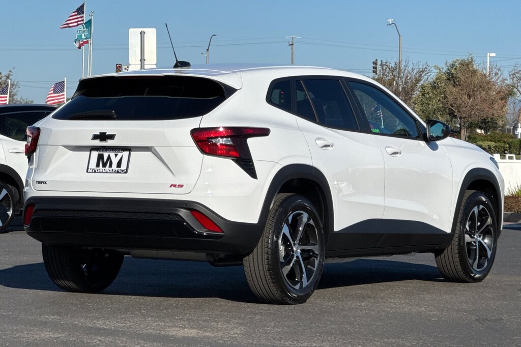 New 2026 Chevrolet Trax 1RS SUV