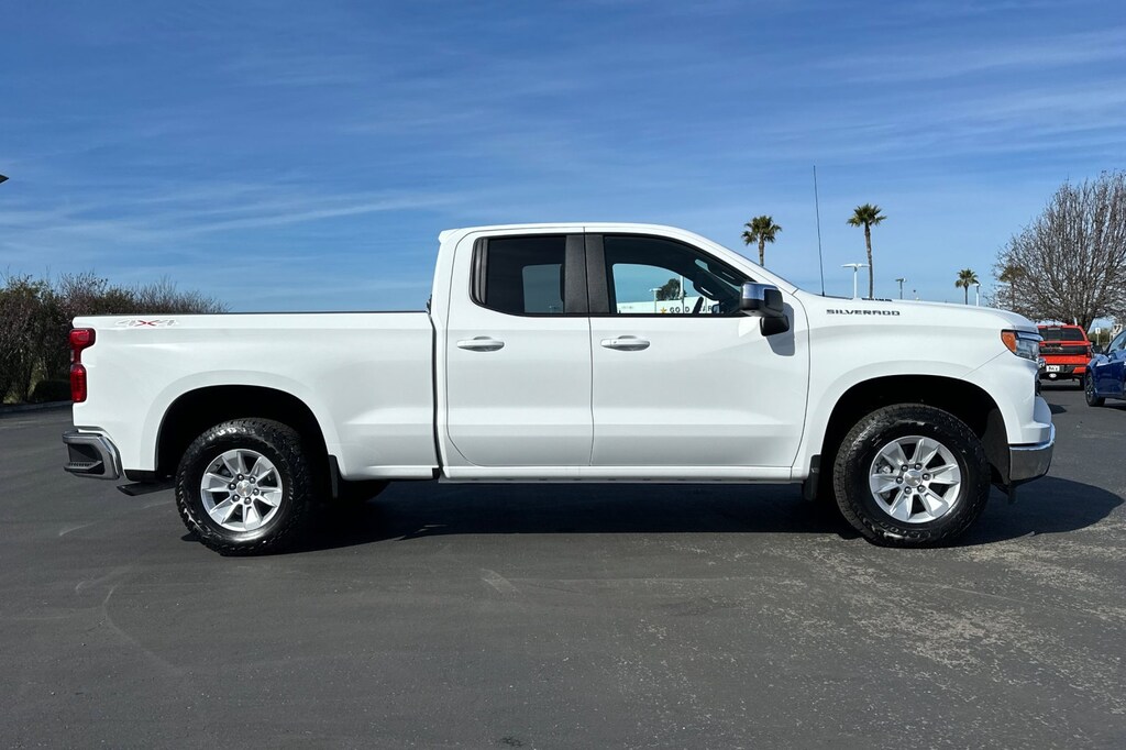 New 2025 Chevrolet Silverado 1500 LT w/1LT Truck Double Cab