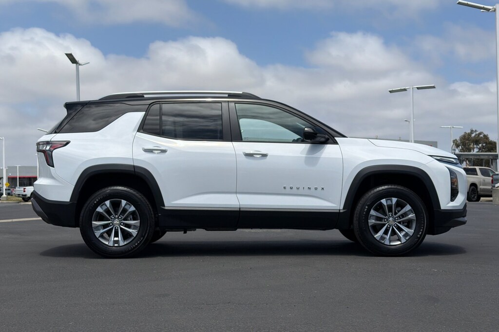 New 2026 Chevrolet Equinox LT SUV