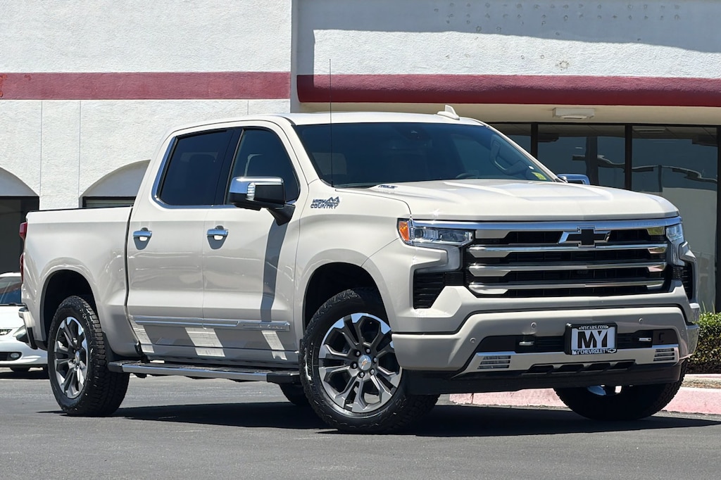 New 2026 Chevrolet Silverado 1500 High Country Truck Crew Cab