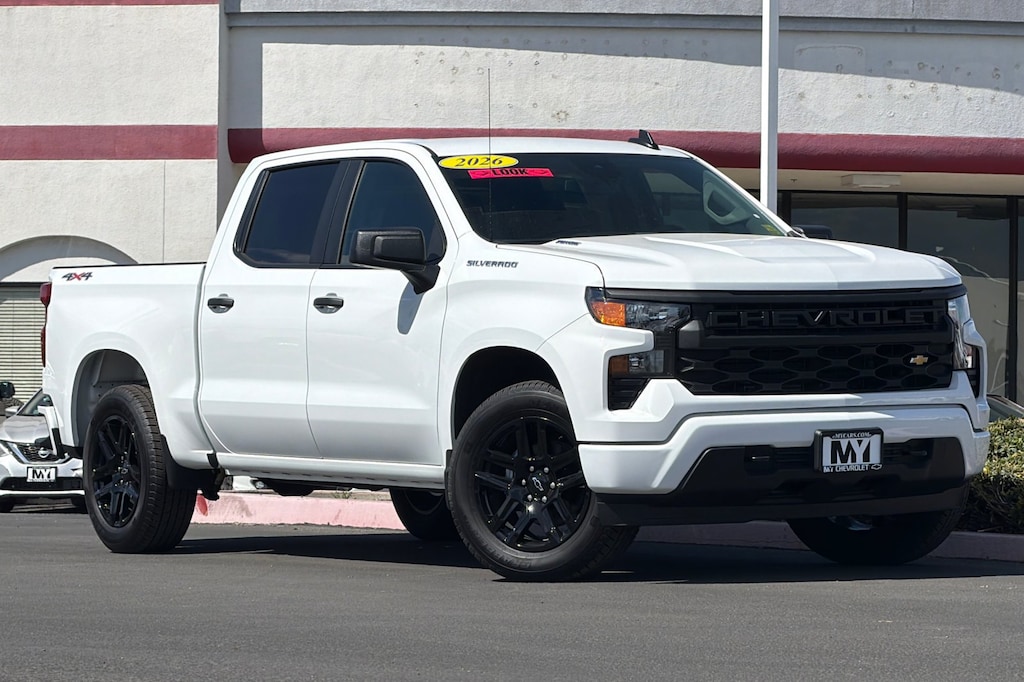 New 2026 Chevrolet Silverado 1500 Custom Truck Crew Cab