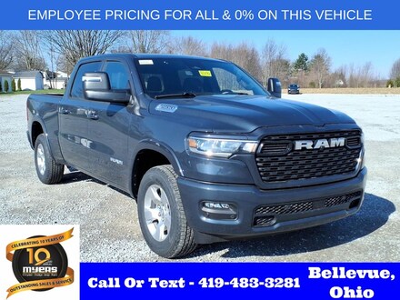 2026 Ram 1500 BIG HORN CREW CAB 4X4 6'4 BOX Pickup