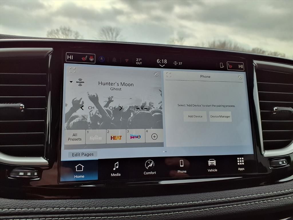 2026 Chrysler Pacifica Select - Photo 11