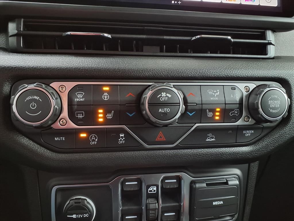 2026 Jeep Gladiator Sport S - Photo 11