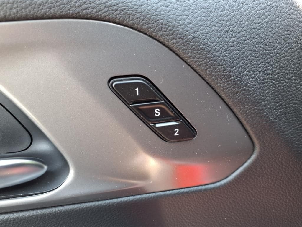 2025 Chrysler Pacifica Select - Photo 25